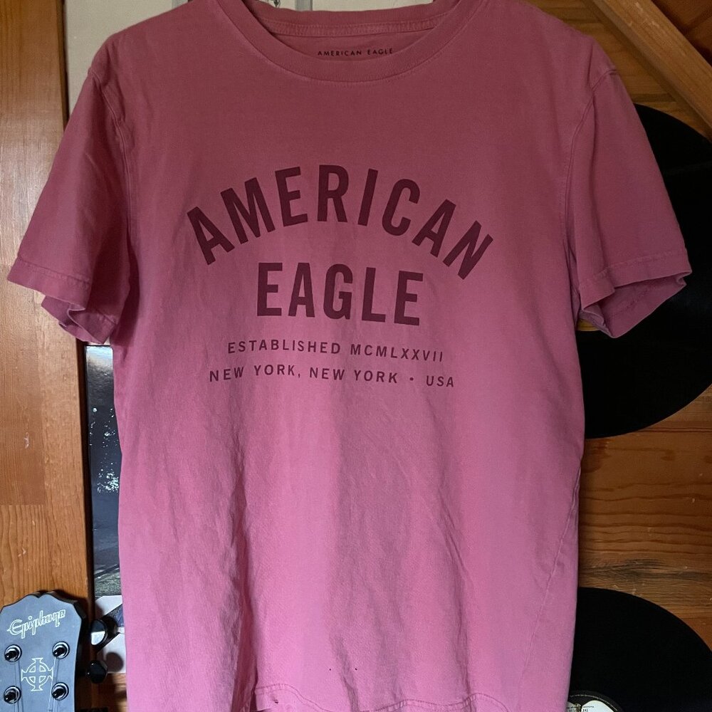 AMERICAN EAGLE Ruby Red Super Soft Short Sleeve T-Shirt Size Small